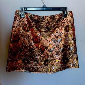 H&M metallic, embroidered Mini Skirt size 8